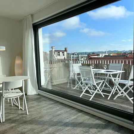 公寓 Fumi - Maisonette Im Sanierten Altbau Mit Grosser Dachterrasse Und Blick Ueber Insel 林道