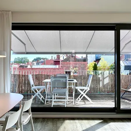 Fumi - Maisonette Im Sanierten Altbau Mit Grosser Dachterrasse Und Blick Ueber Insel *